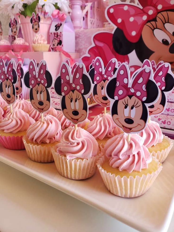 Cupcakes temáticos Minnie Mouse